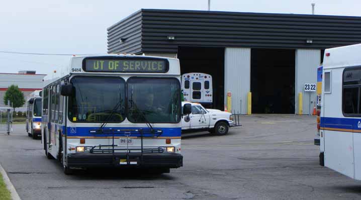 Grand River New Flyer D40LF 9414